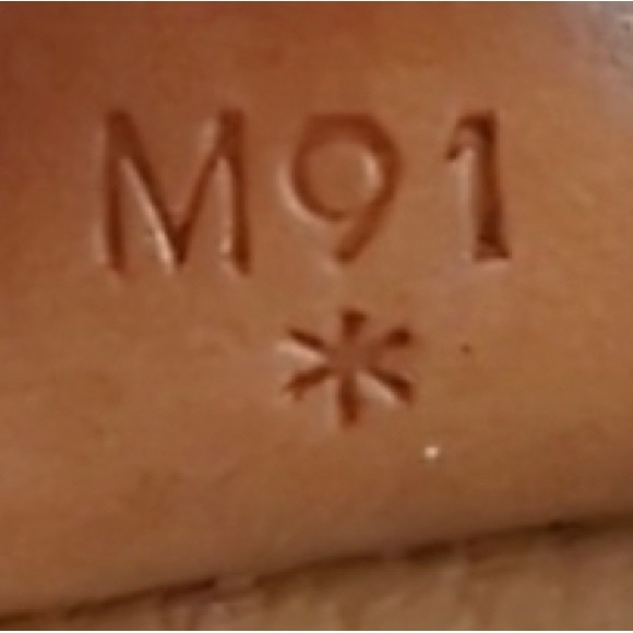 CELINE CROSSBODY, VINTAGE, AUTHENTIC - Picture 4 of 13